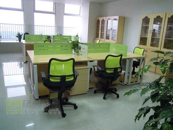 現(xiàn)代辦公桌