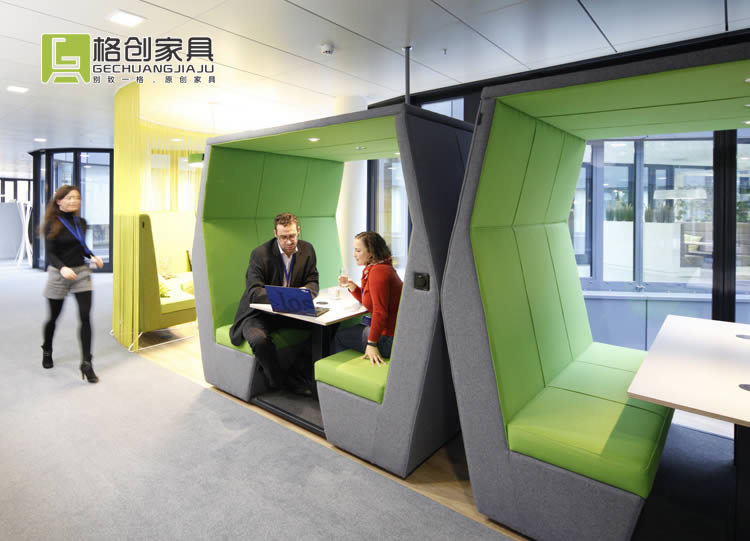 現(xiàn)代辦公家具